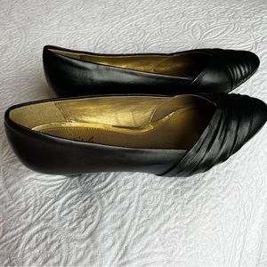 Soft Style Black Dress Heels